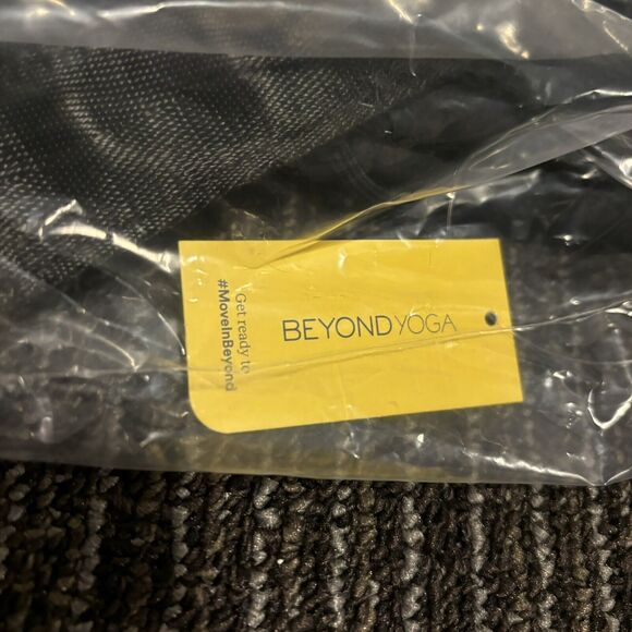 Beyond Yoga Convertible Gym Bag Black Tote Backpack - Picture 10 of 11